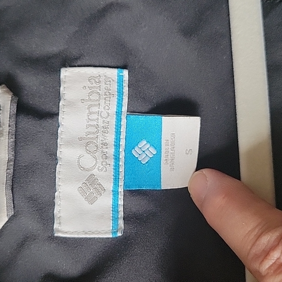 Steel Gray Columbia Ski Jacket - Picture 9 of 13